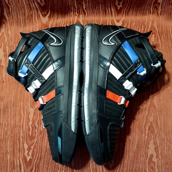 Nike Men\'s LeBron 3 The Shop Black University Red (2022) DO9354-001 V02 US Sz 8 main image 4